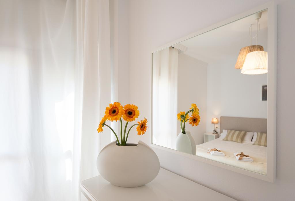 Colon12 Urban Apartment Málaga Extérieur photo
