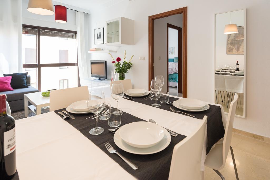 Colon12 Urban Apartment Málaga Extérieur photo